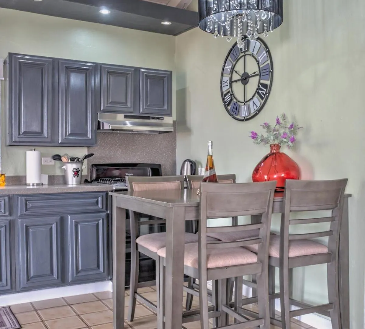 2 Bedroom Dream Cottage-Point Blanche 菲利普斯堡 度假居